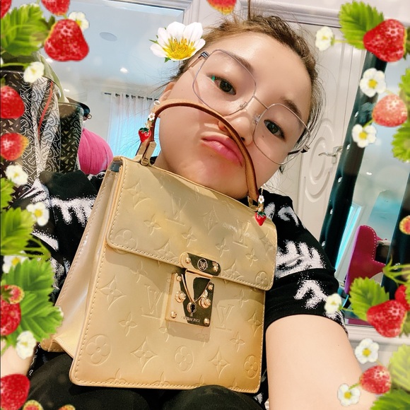 Meet your Posher, Jessie - Picture 5 of 8